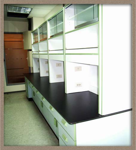 靠邊實驗桌(含藥架)