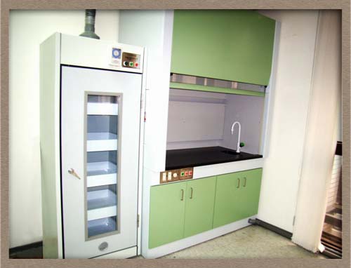 鋼製藥品櫃/鋼製排煙櫃