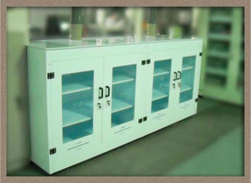 PP製藥品櫃