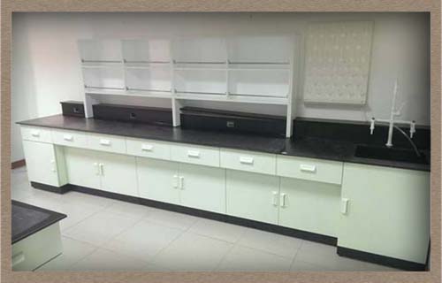 靠邊實驗桌(含水槽.晾乾架.藥架)