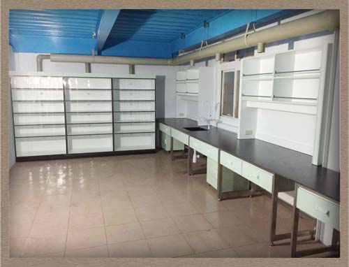 鋼腳吊木櫃實驗桌/木製藥品櫃