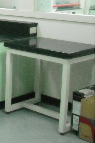 天平桌-1.JPG